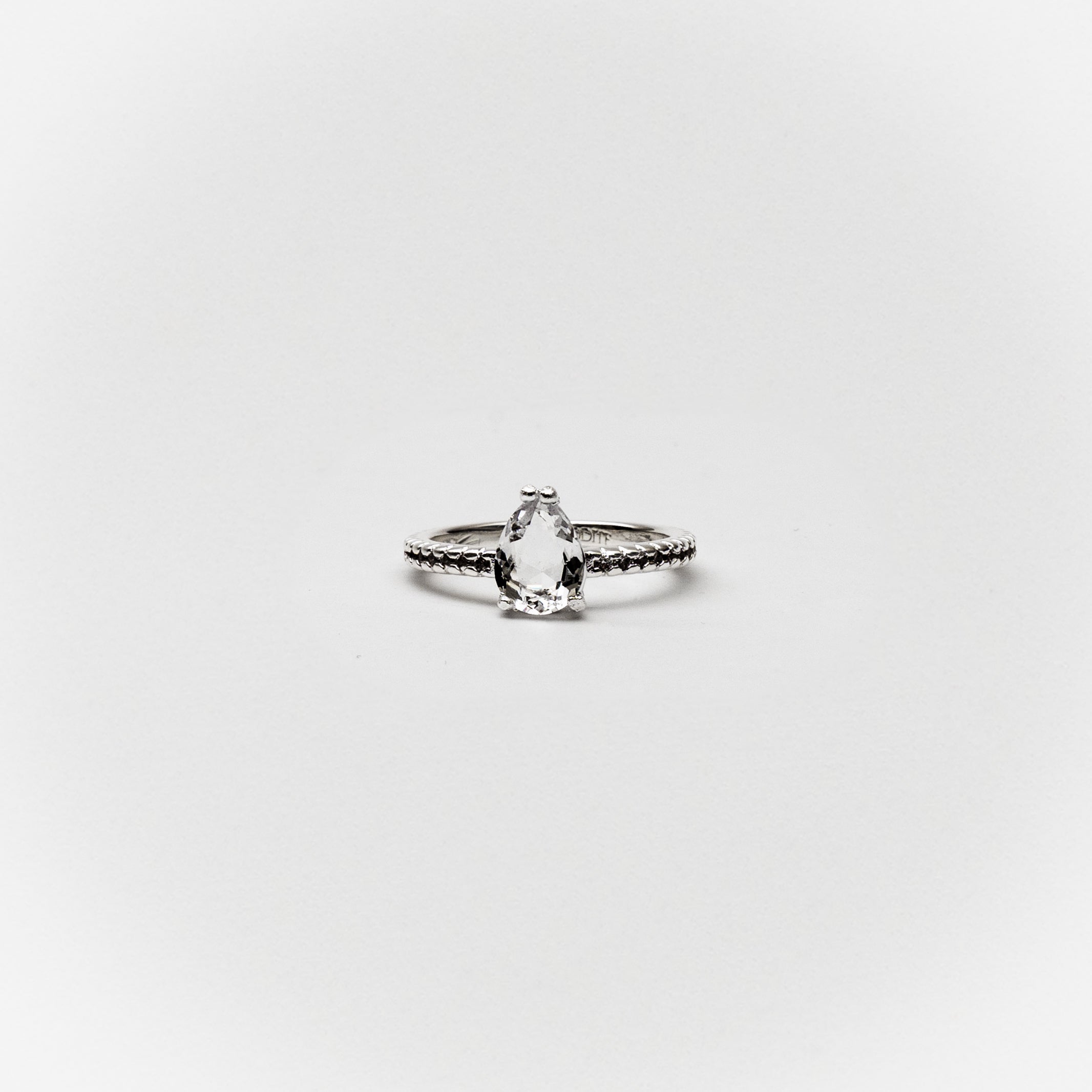 Anillo Aura